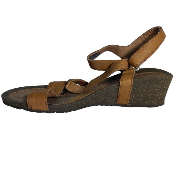Teva wedge leather sandals Womens 11 - Picture 4 of 9